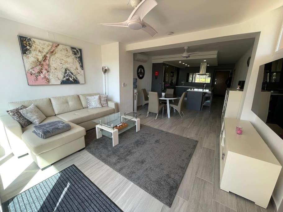 Mar Menor Golf Resort, Luxury Sleeps 6, Lake Views มูร์เซีย ภายนอก รูปภาพ