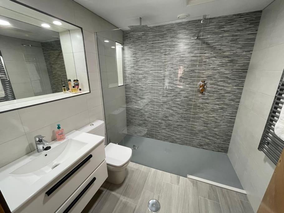 Mar Menor Golf Resort, Luxury Sleeps 6, Lake Views มูร์เซีย ภายนอก รูปภาพ
